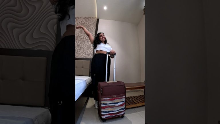 Best TRAVEL Trolley Bag From ZOUK
