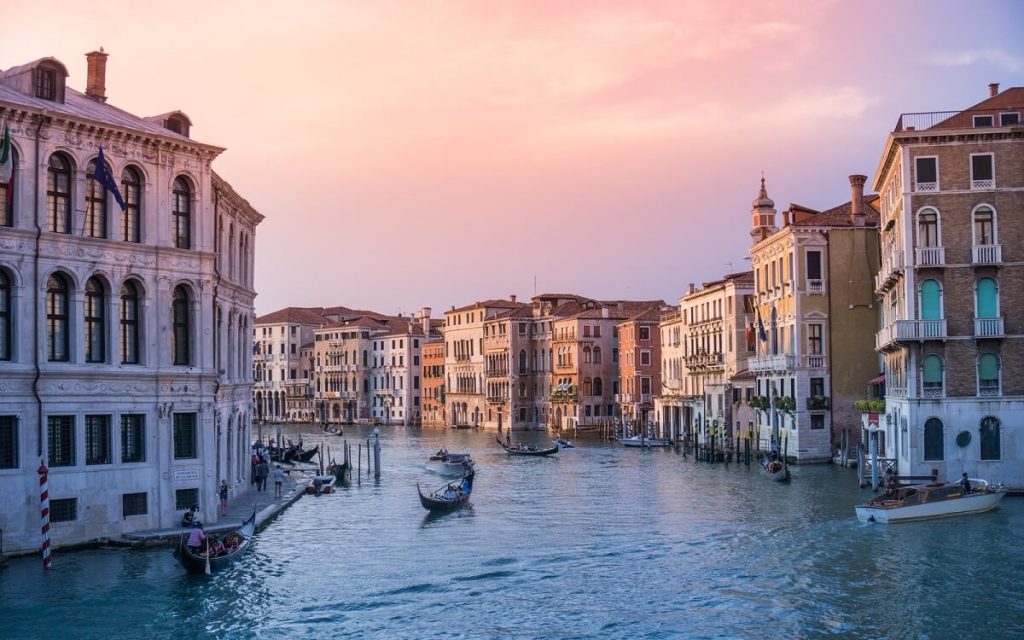 Flight Hotel Go: Your Guide to Best Flights & Hotels Deals
