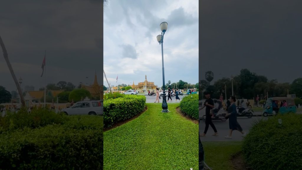 #shorts #shortsfeed #trending #travel #vlog #royal #palace #traffic #best #places #beautifulgirl