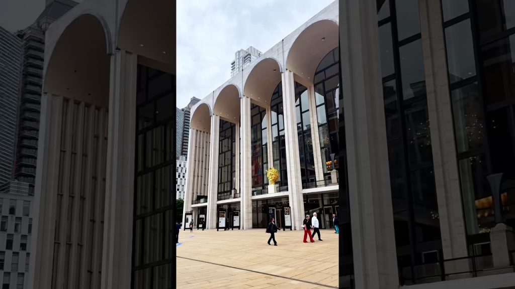 NYC Landmark: Lincoln Center’s Timeless Design🏛️#nyc #design #architecture #travel #blog #history